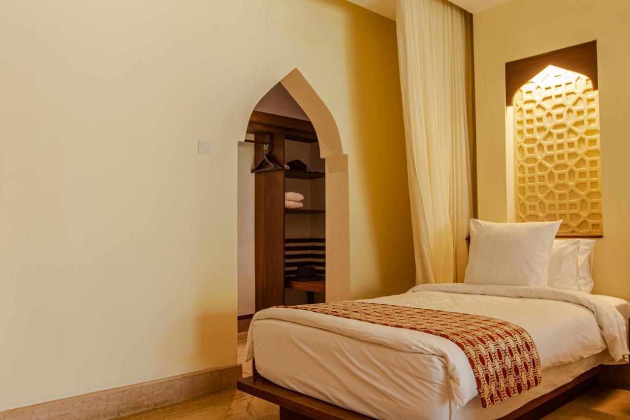 Silver Palm & Kilifi